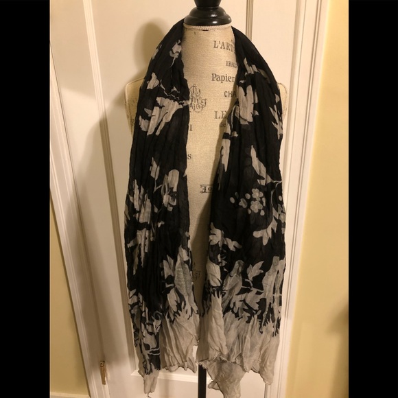 Leopard And Black and White Floral Scarf - Picture 5 of 5